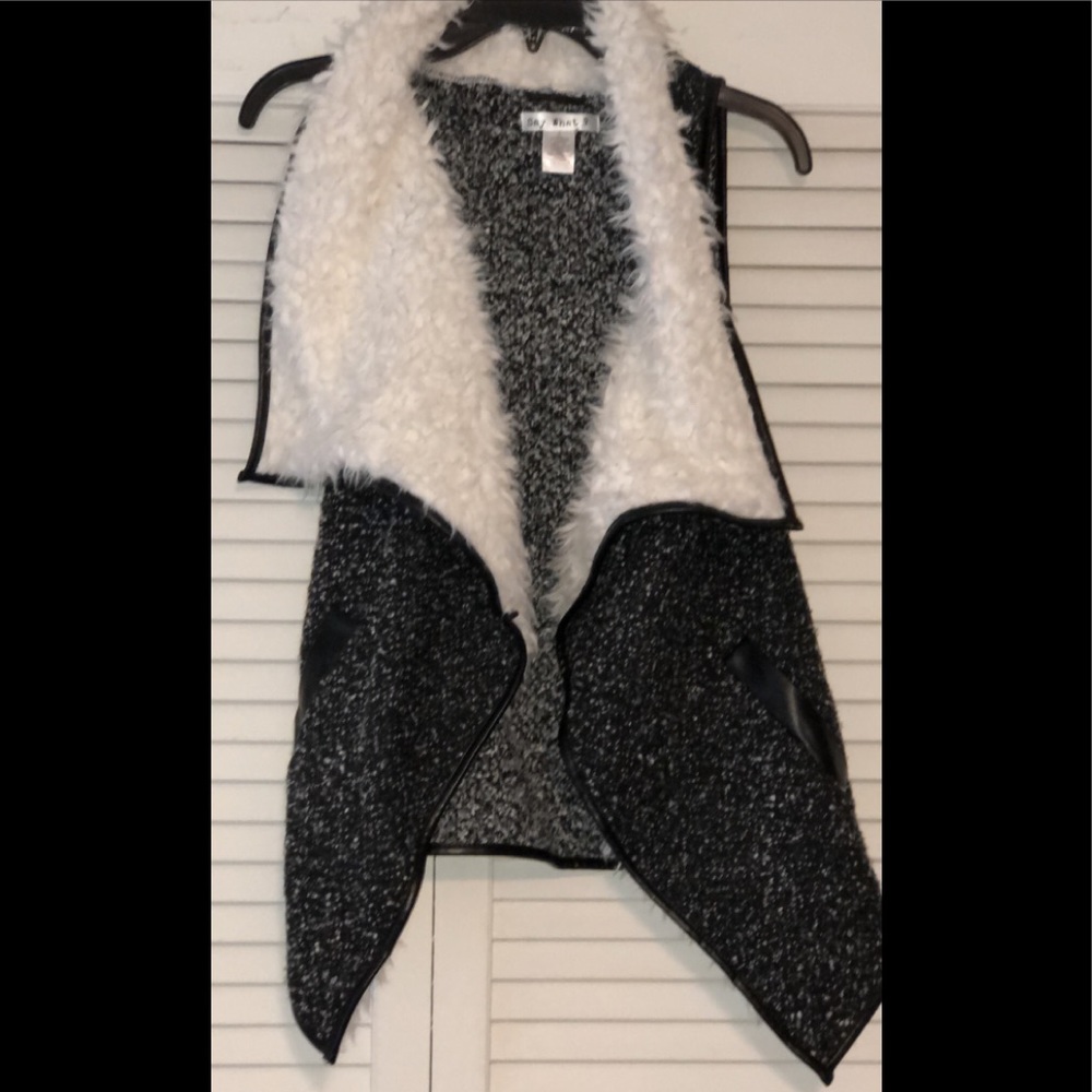 Vest!